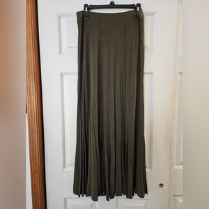 Simply Vera Vera Wang Olive Maxi Skirt